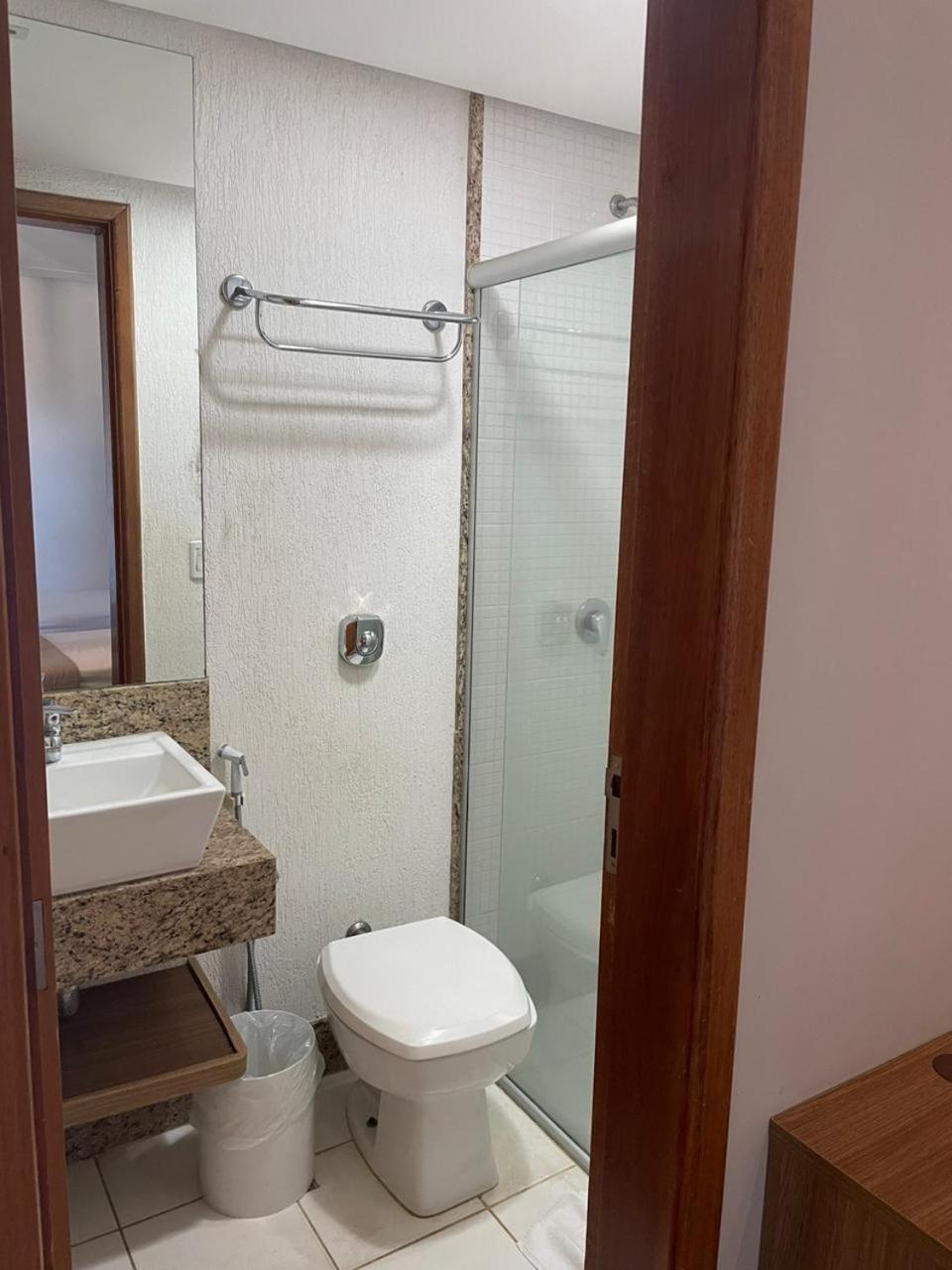 Sun Square Suites Hotel By Lual Goiânia Eksteriør billede