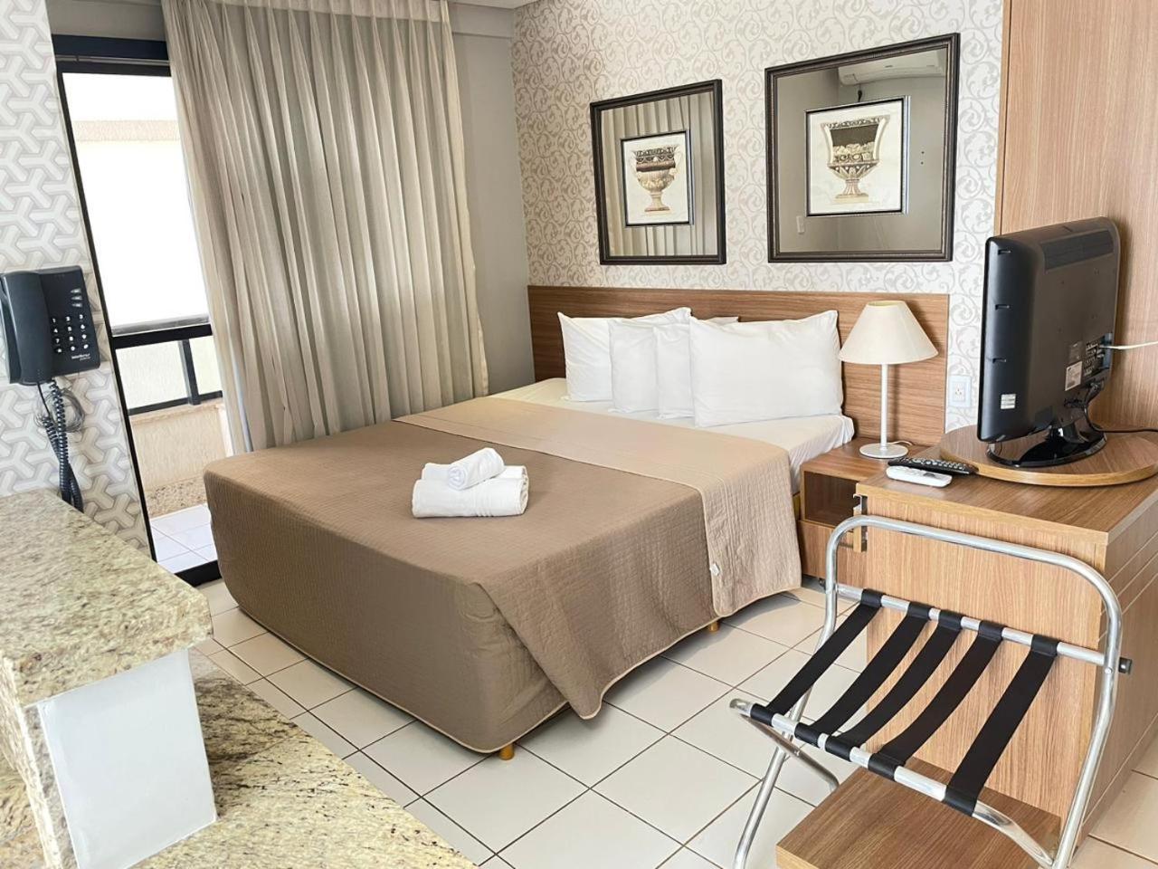 Sun Square Suites Hotel By Lual Goiânia Eksteriør billede