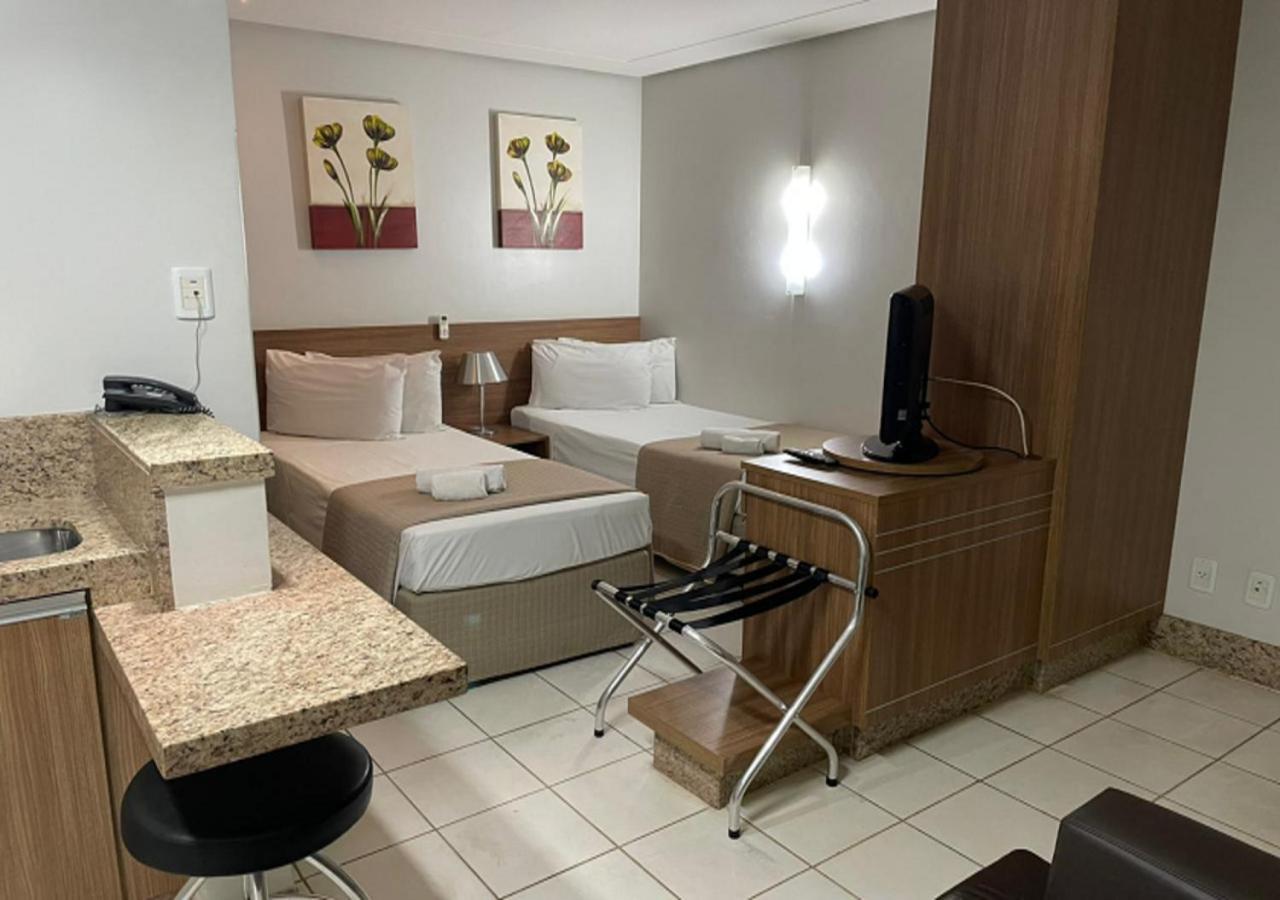 Sun Square Suites Hotel By Lual Goiânia Eksteriør billede