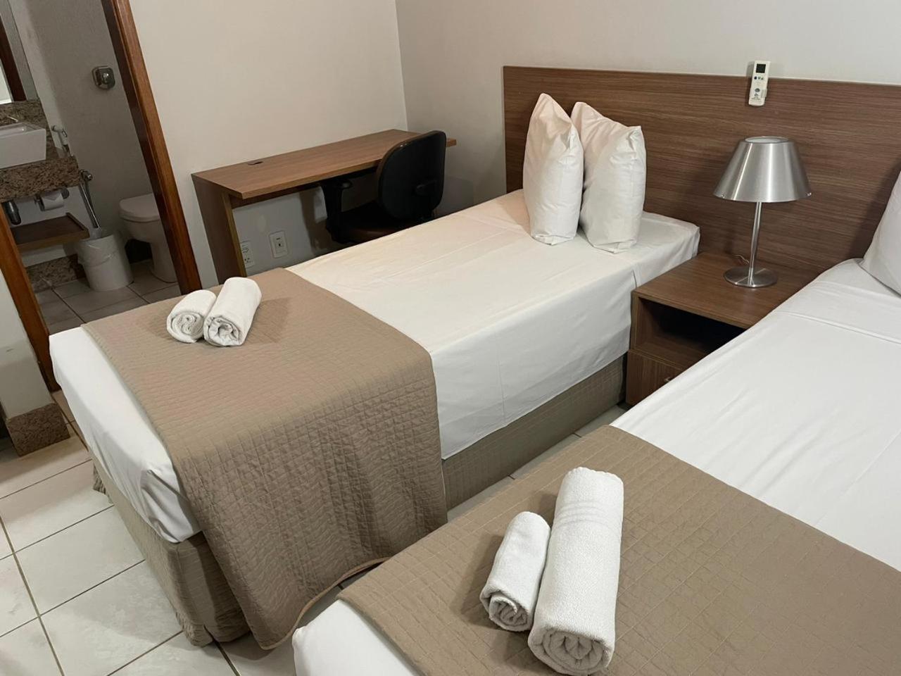 Sun Square Suites Hotel By Lual Goiânia Eksteriør billede
